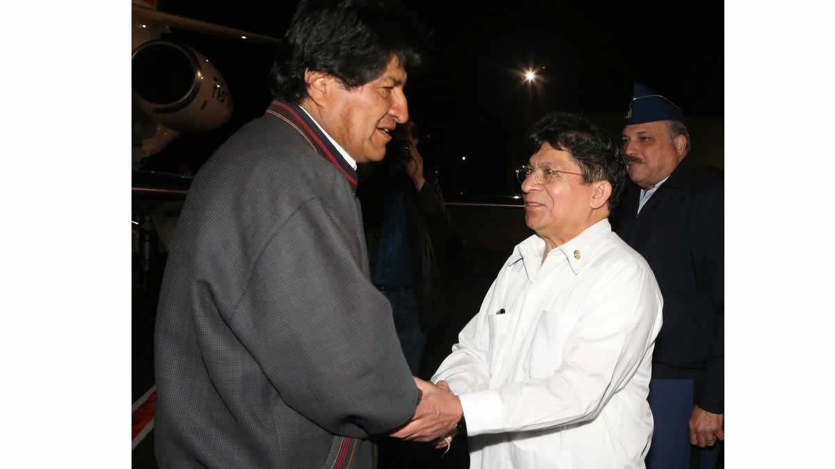 Evo Morales Llega A Nicaragua Para Participar En El Viva