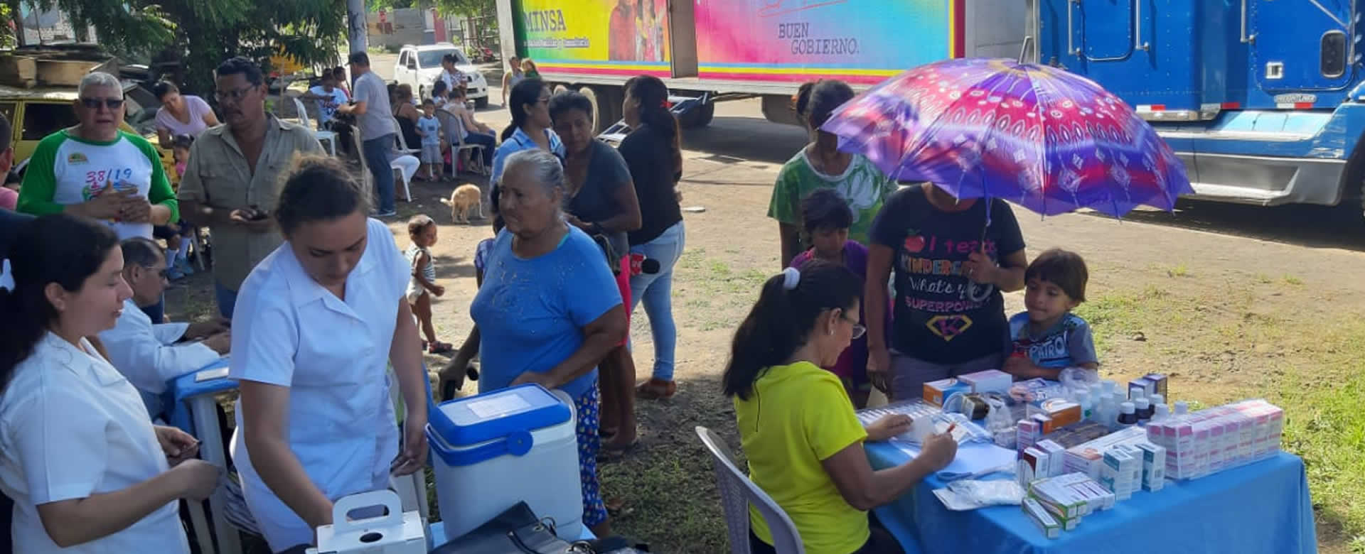 Familias del Barrio Ayapal reciben atención médica gratuita