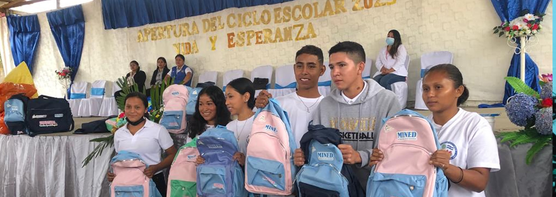 Jóvenes inician el Ciclo Escolar 2023 en modalidad educación a distancia