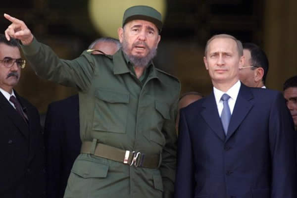Putin y Medvedev envían mensajes de condolencia por muerte de Fidel