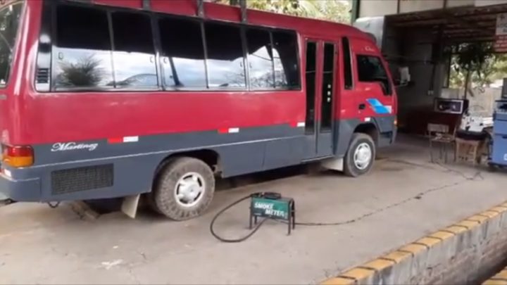 Juigalpa: Policía realiza inspección mecánica al transporte escolar