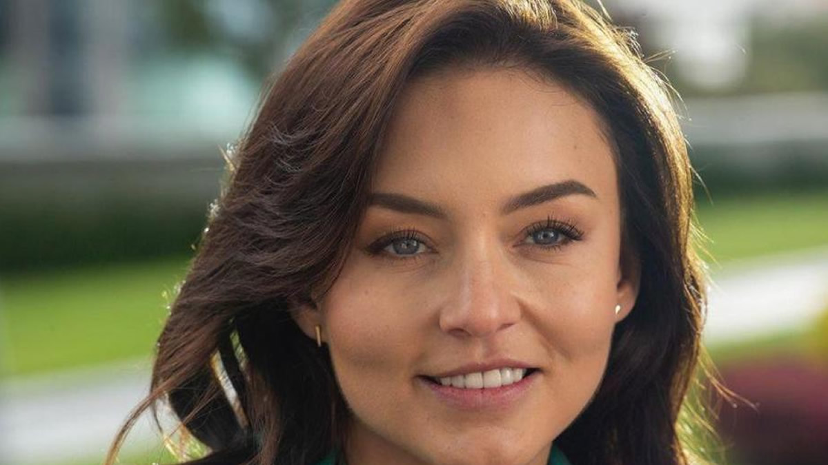 Angelique Boyer habla de su fallecida madre: Fuimos una familia unida